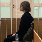 Суд освободил из-под стражи покушавшуюся на дочь Мартынову.